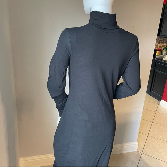 SHEIN BASICS Black Cotton High Neck Solid Bodycon Dress
Size XL for size 12-14 - Picture 10 of 14